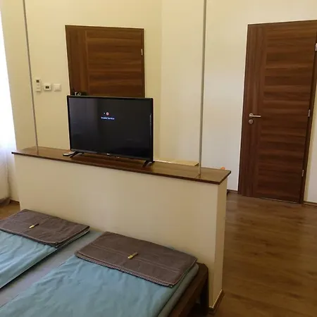 Frank & Fang Mk7 Apartment