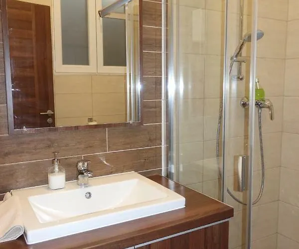 アパート Frank & Fang Mk7