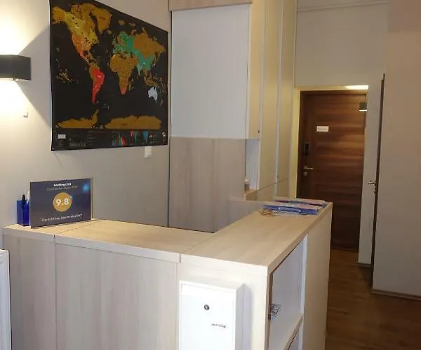 アパート Frank & Fang Mk7 *