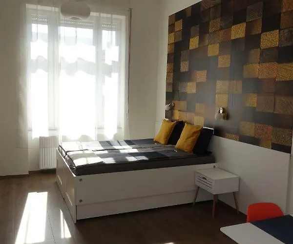 Frank & Fang Mk7 アパート ブダペスト