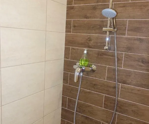 Frank & Fang Mk7 アパート *