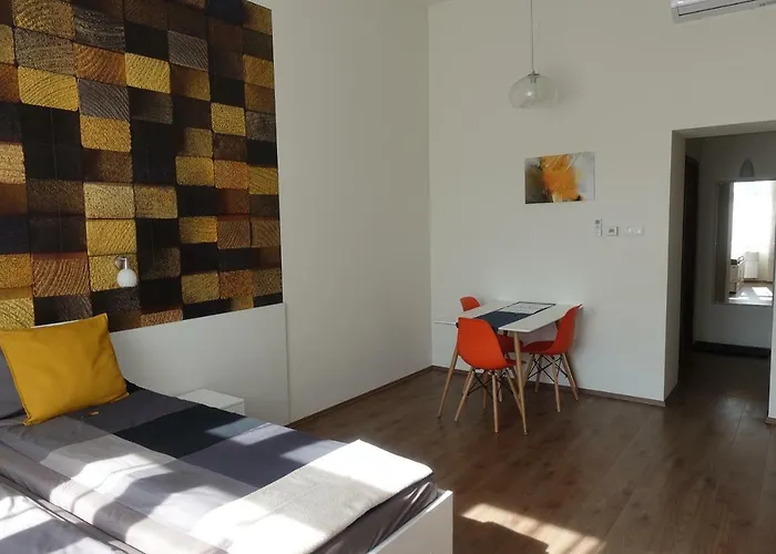 Frank & Fang Mk7 アパート ブダペスト