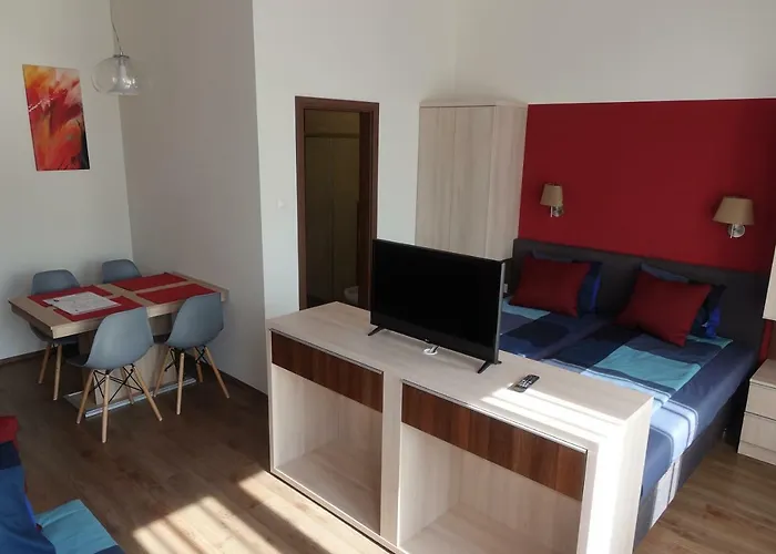 Frank & Fang Mk7 ブダペスト