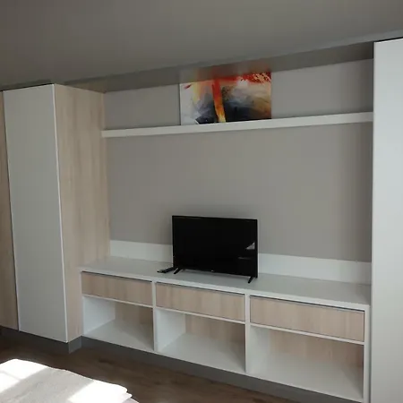 Frank & Fang Mk7 Apartman